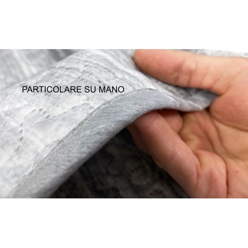 ART quilted bedspread shaded grey