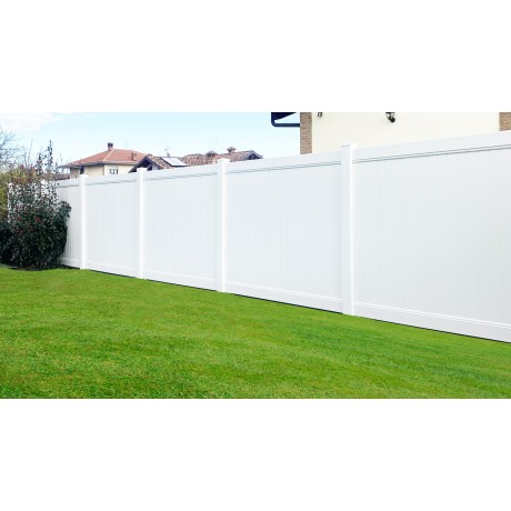 recinzione per terreno in pvc bianco