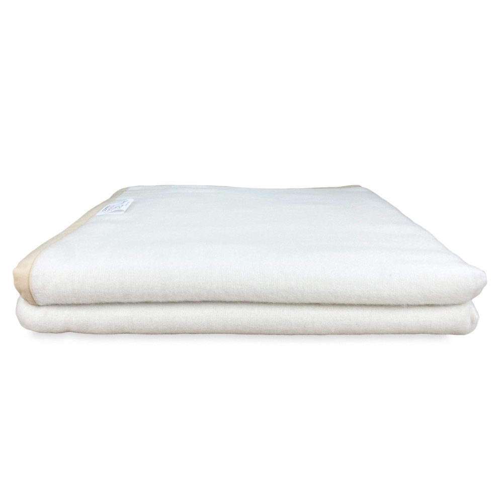 HARMONY BLANKET Medium weight in PURE VIRGIN WOOL AND TENCEL extracted from Eucalyptus and Beech