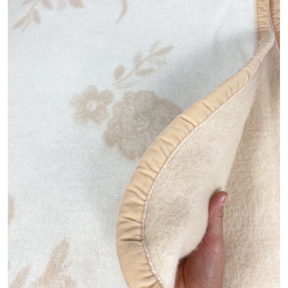 COUVERTURE EN PURE LAINE ROYALE VIERGE Double