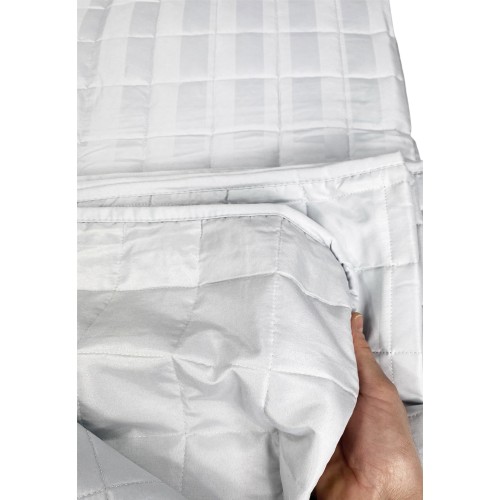 GESTEPPTE TAGESDECKE AUS SATIN Gestreift EINFARBIG GRAU Perlmutt Doppel