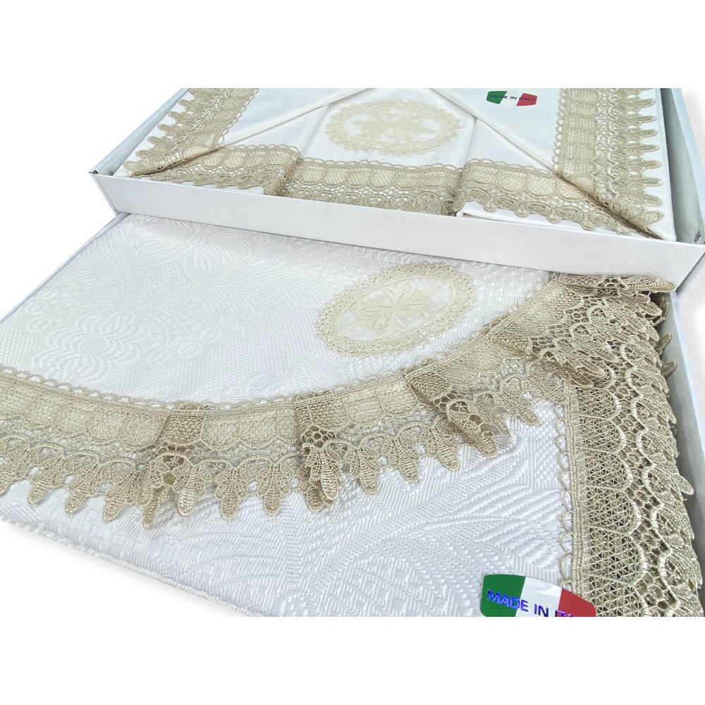 JENNY SATCHEL WITH MACRAMÉ ECRU DOUBLE BED SHEET and BEDSPREAD bridal idea