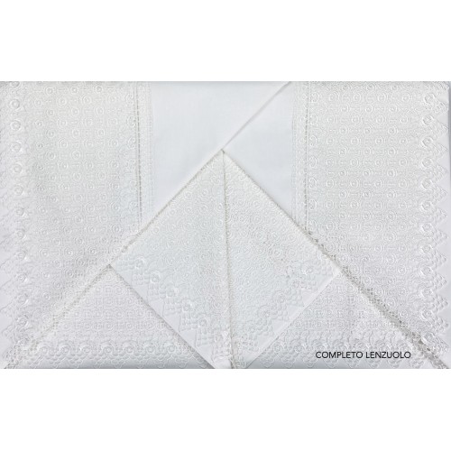 TOP SATCHEL High Lace finished with Macramé Lace DOUBLE sheet and BEDSPREAD bridal idea