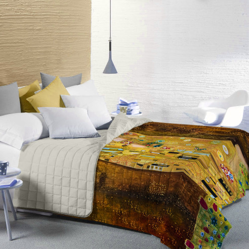 Quilted BEDSPREAD Paintings Klimt the Double Kiss