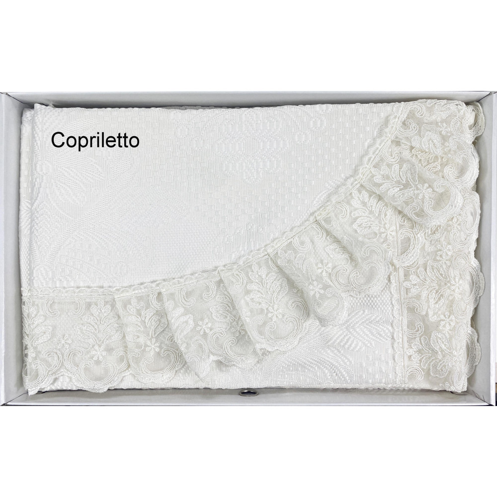 STEFY SATCHEL finished with Macramé Lace DOUBLE sheet and BEDSPREAD bridal idea