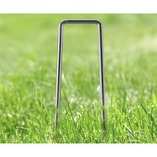 UGO Multipurpose Garden Pegs in Galvanized Steel U-Shape for Synthetic Lawn and Mulch Tarpaulin