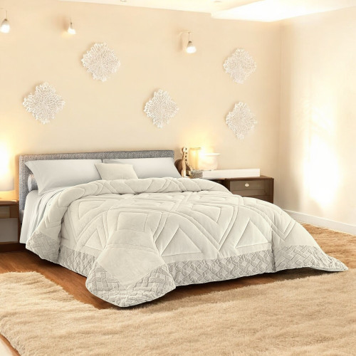 Double Quilt Faux Fur 260x260cm Dubai, Winter Duvet Feather Effect, Padding 300 g/sqm, Velvet Effect