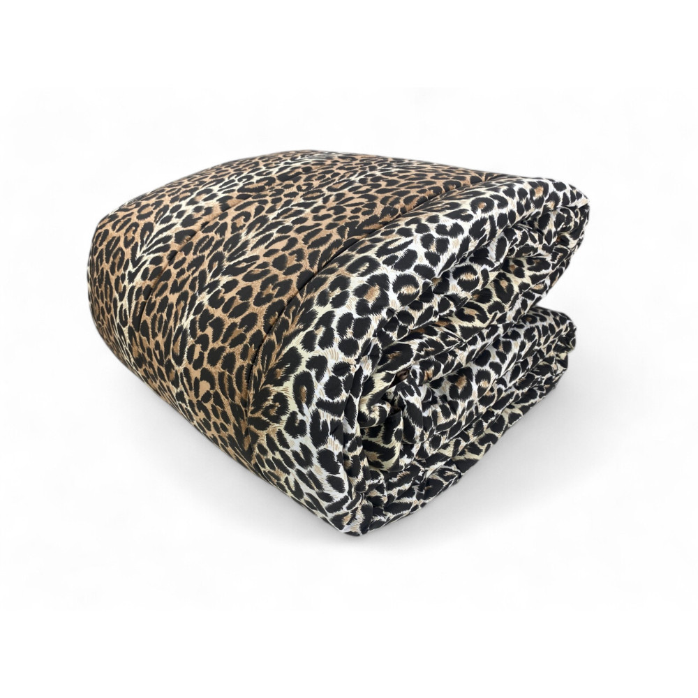 Winter Leopard Quilt 300 gr/qm, Tiermuster, weich und warm, hypoallergen und Made in Italy