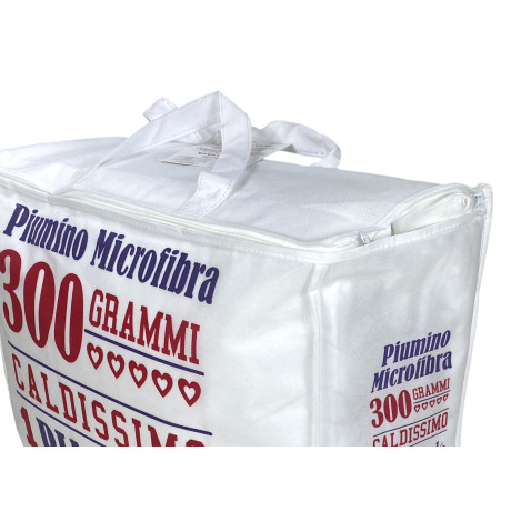 Couette blanche sur le lit - Idéal pour housse de couette simple, queen-size et double Couette blanche sur le lit - Idéal pour housse de couette simple, queen-size et double