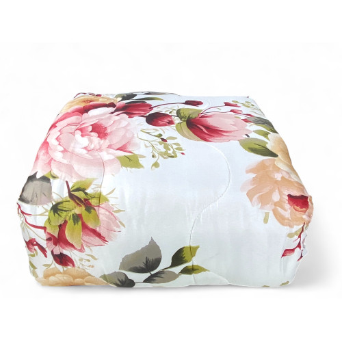 Wave quilting detail and soft hypoallergenic velvety microfiber fabric