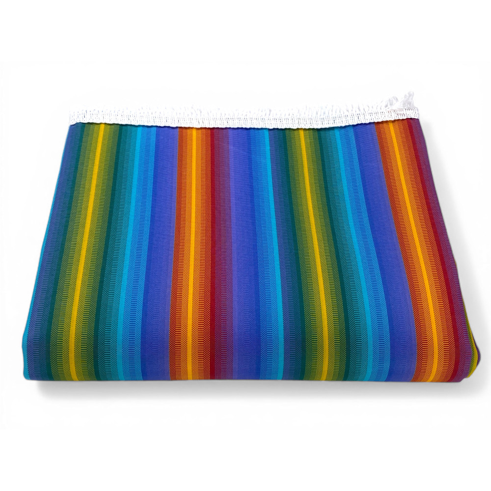 Toldo Vertigo Tex Family Hilos multicolores 100% impermeables de poliéster repelente al agua, ojales teñidos y flecos de acero