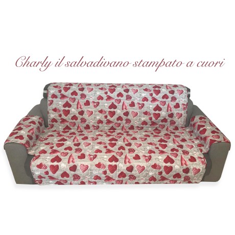 Couverture de canapé SALVADIVANO CHARLY MATELASSÉ SUPÉRIEURE LISSE COEURS ROUGES, SHABBY