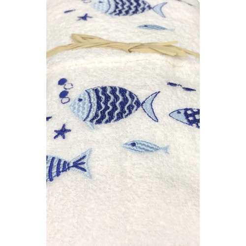 DES SERVIETTES DE MER POISSONS DE FOND BLANC AVEC UN CADEAU