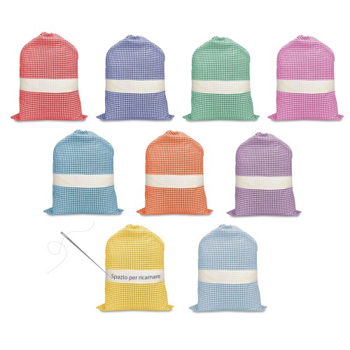 BOLSO DE GUARDERÍA A CUADROS TEÑIDO EN HILO con lona AIDA para bordar el nombre