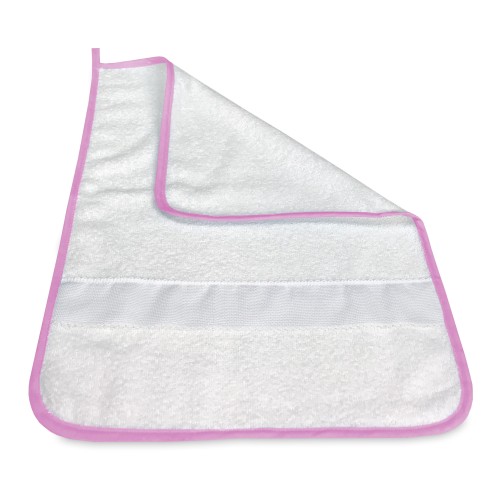 FRED ASILO HANDTUCH eingefasst in UNICOLOR mit AIDA Canvas zum Aufsticken des Namens